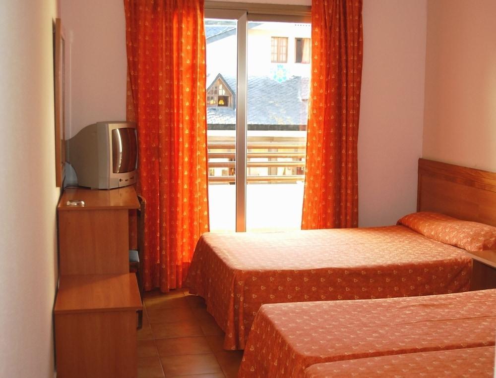 Casa vacanze 94 With Outdoor Swimmingpool *