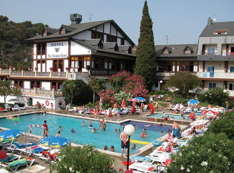 94 With Outdoor Swimmingpool Hébergement de vacances Santa Susanna